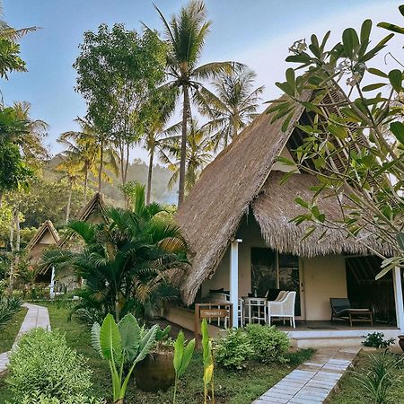 Vayam Boutique Resort Gili Asahan Exterior photo