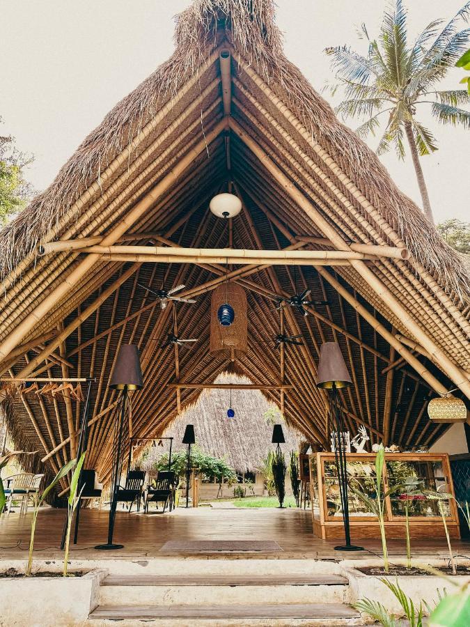 Vayam Boutique Resort Gili Asahan Exterior photo